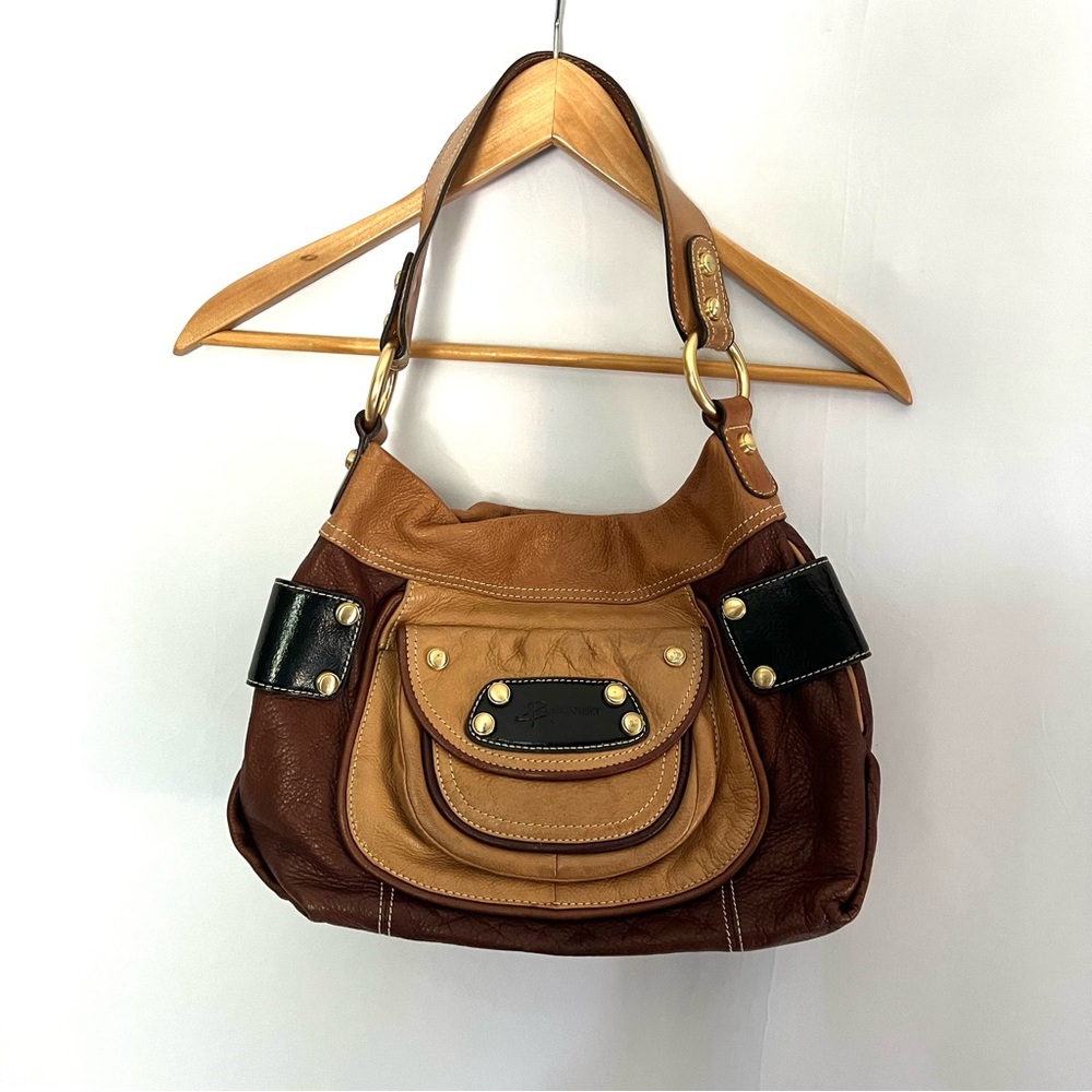 B Makowsky Genuine Leather Brown Bag with gold detail/leopard print inside 🐆